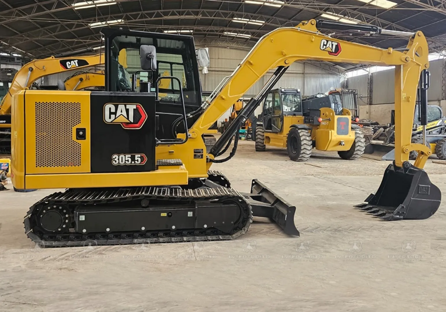 Excavadora CAT 305.5