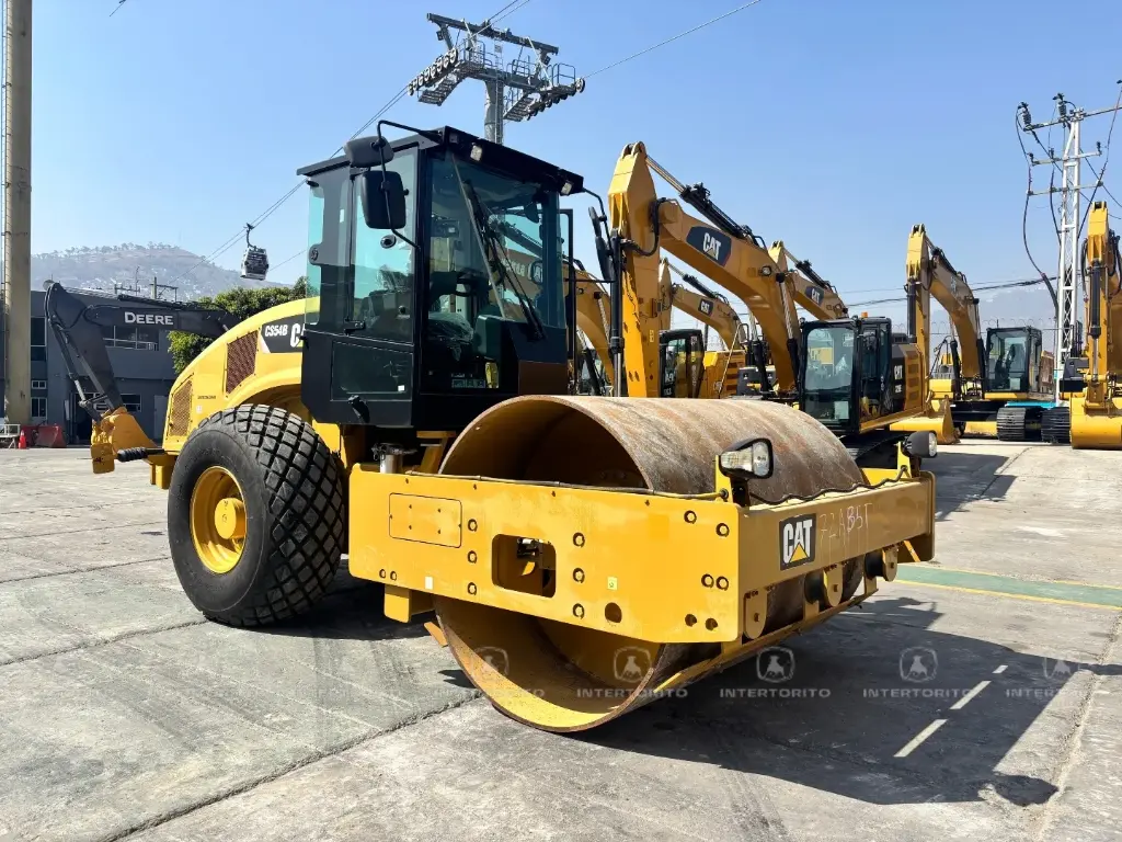 Vibrocompactador CAT CS54B | Intertorito