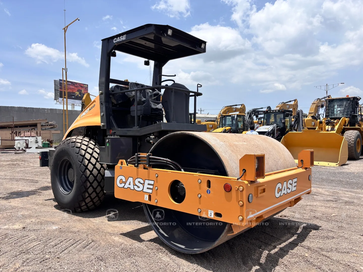 Compactador CASE 1107NX-D 