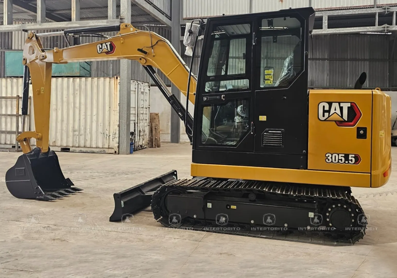 Excavadora CAT 305.5